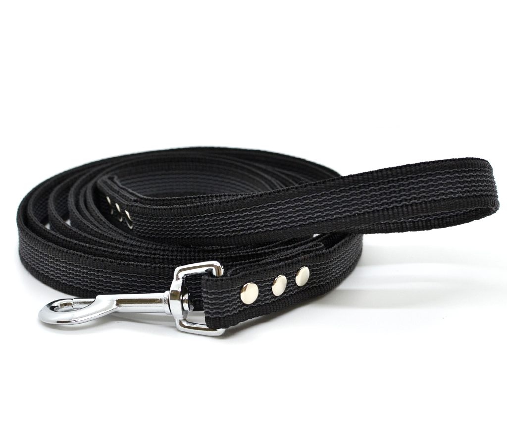 Поводок для собак Woofy "Rubber" 15 мм, прорезиненный с латексной нитью, черный